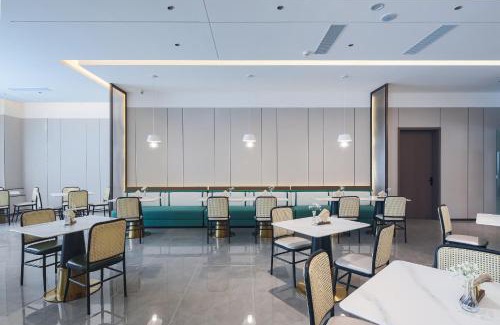Bishan District Hotel | Atour Hotel Chongqing Bishan CBD Financial Street