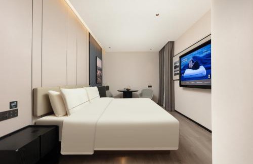 Jin'an District Hotel | Atour Hotel Fuzhou Financial Street Wanda Guangming Harbour Metro Station