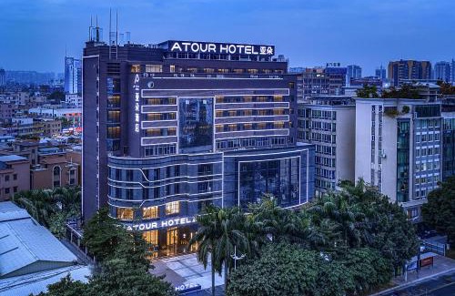 Shiqiao Hotel | Atour Hotel Guangzhou Panyu City Bridge