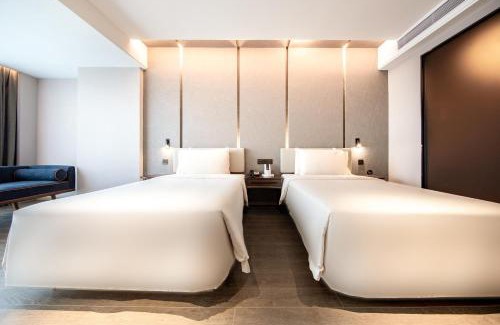 Shiqiao Hotel | Atour Hotel Guangzhou Panyu City Bridge