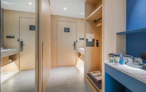 Baiyun Hotel | Atour Hotel Guangzhou Sanyuanli-Guangzhou Baiyun Railway-Fiee Self-Service Laundry