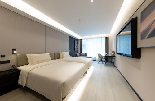East Huanshi Road Hotel | Atour Hotel Guangzhou Yuexiu Taojin Subway Station