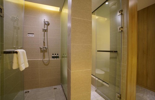 Sanyuanli Hotel | Atour Hotel Guangzhou Yueqiao Branch