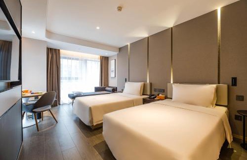 Xihu Hotel | Atour Hotel Hangzhou Huanglong Wanke Xueyuan Road