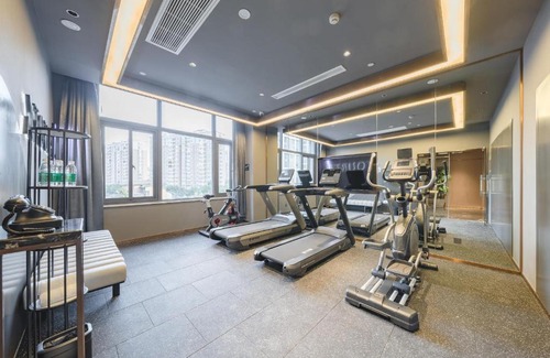 Kunshan Hotel | Atour Hotel Kunshan Baoyu Plaza North Changjiang Road