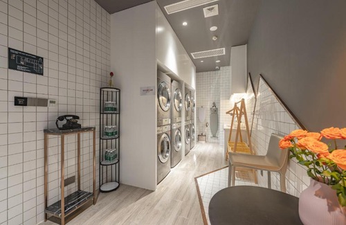 Kunshan Hotel | Atour Hotel Kunshan Baoyu Plaza North Changjiang Road