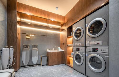 Luqiao District Hotel | Atour Hotel Luqiao Taizhou
