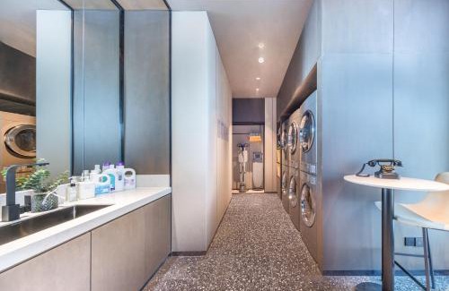 Nanchang County Hotel | Atour Hotel Nanchang Xiaolan Yingbin Middle Avenue