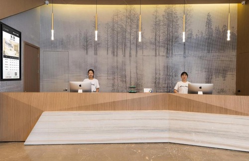 Xiangshan Hotel | Atour Hotel Ningbo Xiangshan People's Square