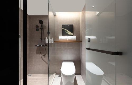 Jinjiang Hotel | Atour Hotel Quanzhou Nan'an Shuitou Anping Bridge