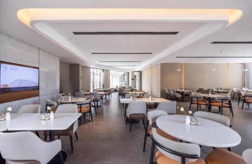 Qilin District Hotel | Atour Hotel Qujing Qilin