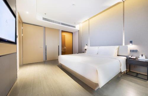 Shajing Hotel | Atour Hotel Shenzhen Shajing International Convention and Exhibition Center