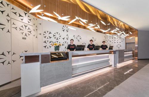 Xinwu District Hotel | Atour Hotel Wuxi New District Nanchan Temple Scenic Area