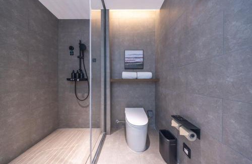 Cuiping District Hotel | Atour Hotel Yibin Lingang University Town Convention and Exhibition Center