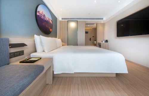 Chengdu Hotel | Atour Light Hotel (Chengdu Hi-tech West Zone University of Electronic Technology)