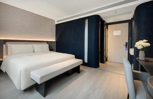 Yuzhong Hotel | Atour Light Hotel Chongqing Yuzhong Daping Metro Station