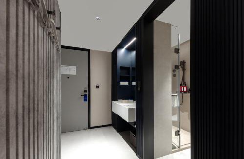 Chongqing Hotel | Atour Light Hotel Chongqing Ranjiaba SM City Plaza