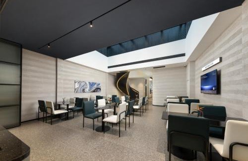 Tianhe Center Hotel | Atour Light Hotel Guangzhou Taikoo Hui Zhengjia Plaza-Free shuttle bus to Canton Fair