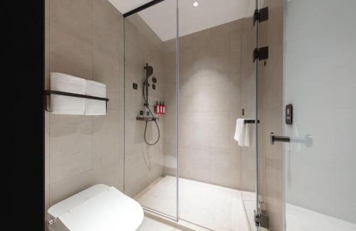 Xiaoshan Hotel | Atour Light Hotel Hangzhou Xiaoshan People's Square
