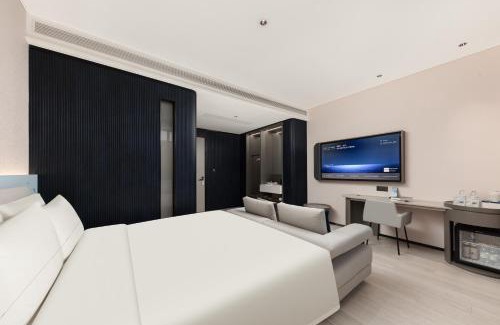 Fengze Hotel | Atour Light Hotel Jiuyi Street Ancient City