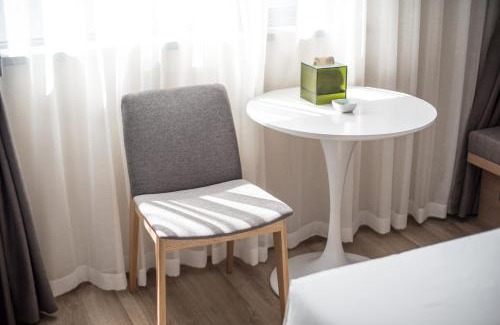 Siming Hotel | Atour Light Xiamen Railway Station