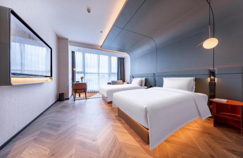 Jiangbei District Hotel | Atour S Hotel Ningbo Binjiang Olympic Sports Center