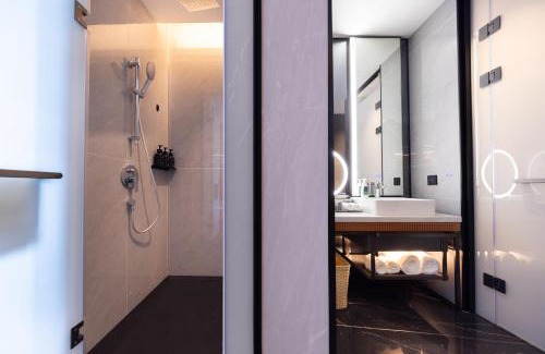 Futian CBD Hotel | Atour S Hotel Shenzhen Guangming City