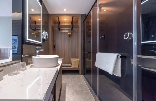 Huadu Hotel | Atour X Hotel Guangzhou Baiyun International Airport North Branch