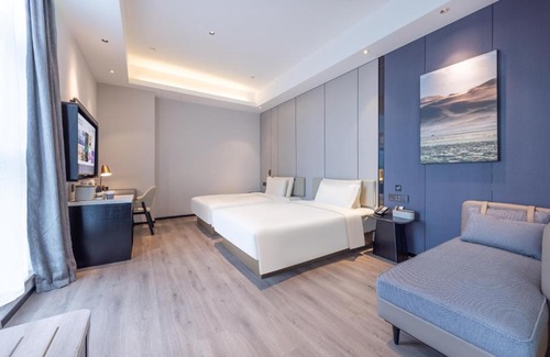 Baoshan Hotel | Atour X Hotel Shanghai Shuguang Wusong Cruise Terminal