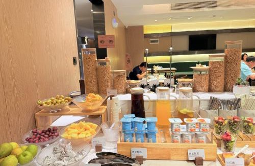 Tianhe Hotel | Atour X Hotel Zhujiang New Town Tianhe Park Station Guangzhou close to Canton Fair -Free shuttle bus to Canton Fair