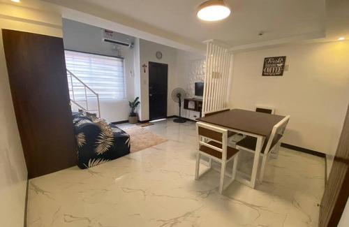 Laiya House | Atria's Bed & Breakfast at Laiya