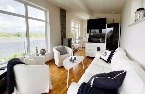 Torshalla House | Attefall house with dream location
