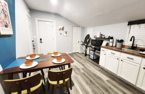 Ohio City House | Attic Retreat Within 5 Mins of the Westside Market