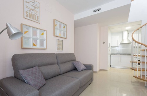 Santa Catalina House | Attic San Leandro Terrace