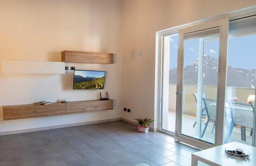 Dubino Apartment | Attico Bella Vista