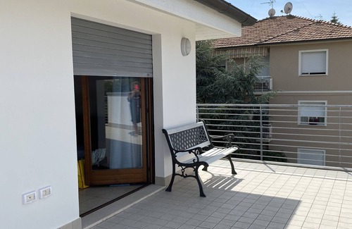 Fano Apartment | attico con grande terrazzo senza ascensore