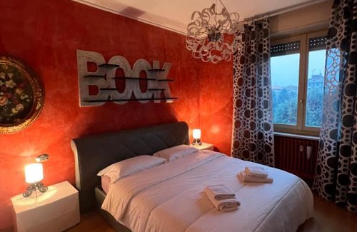 Cuneo Apartment | Attico di pregio su Piazza Europa