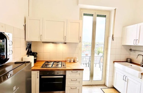 Garbatella Apartment | Attico Lussuoso Roma Centro