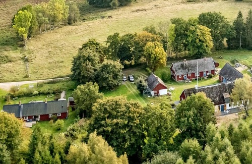 Brosarp Apartment | Attractive and comfortable apartment for a relaxing vacation in the middle of nature.