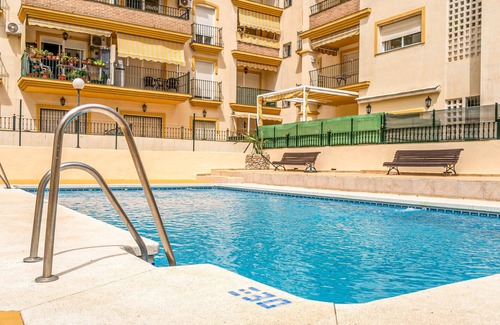 Los Llanos Apartment | Attractive vacation apartment in Torrox costa.