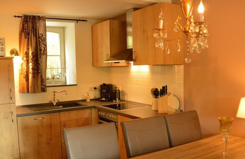Slenaken House | Attractively furnished holiday home in Slenaken