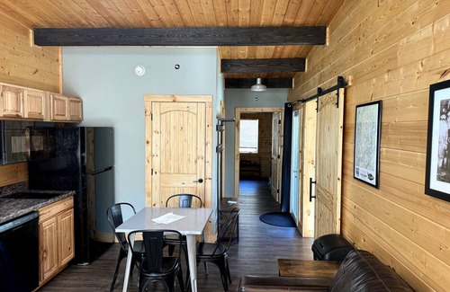 Bramwell Cabin | ATV TrailCamp: Kelly's Quarters- Just seconds from the HMT Pocahontas Trailhead!