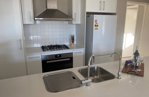 Atwell House | Atwell Family Accommodationn3 bedroom x 2 bathroom family home