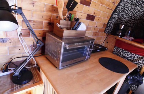 Travis County House | ATX Dream Vintage Glamping