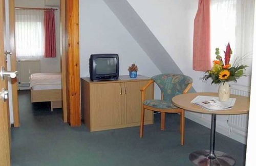 Ummanz Apartment | aTyp 2. 6 DZ - Rügen-Fewo u. Pension 93