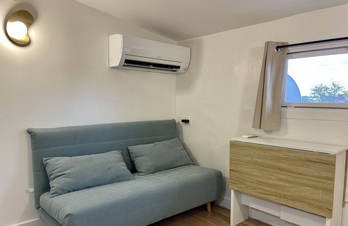 Les Beaux-Arts Apartment | Atypical apartment - near garden