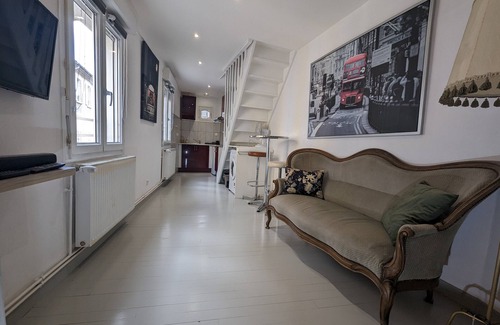 Annonay Apartment | Atypical apartment house