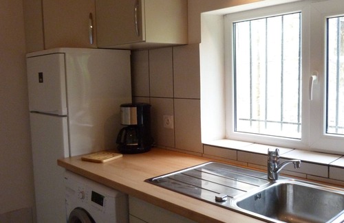 Levie Apartment | Atypical "Aurèle" studio in the center of the village of Lévie