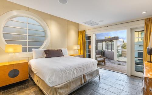 Grayton Beach House | Atypical by Oversee 30A
