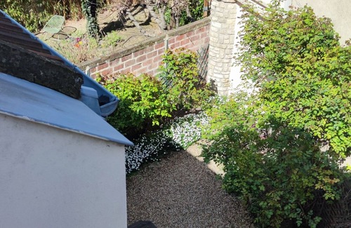Saint-Fargeau Apartment | Atypical duplex of 100 M2 in a picturesque district of the capital!
